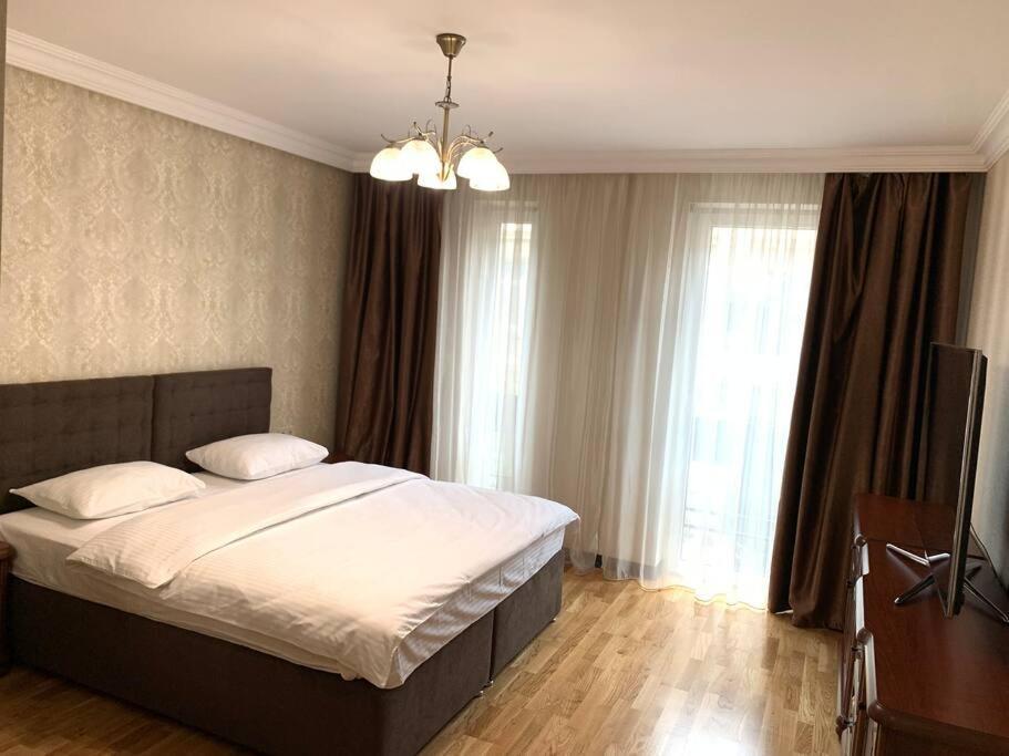 Апартаменти В Новобудові Lviv Exterior photo